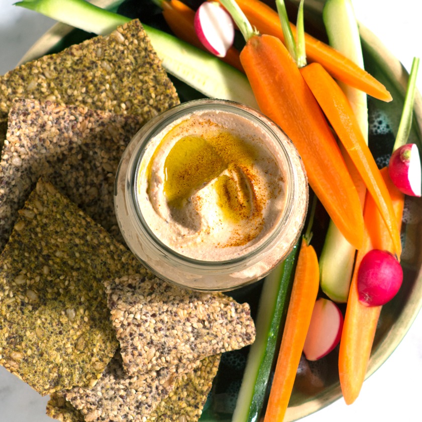 HUMMUS  DE TOMATE Y CHIPOTLE