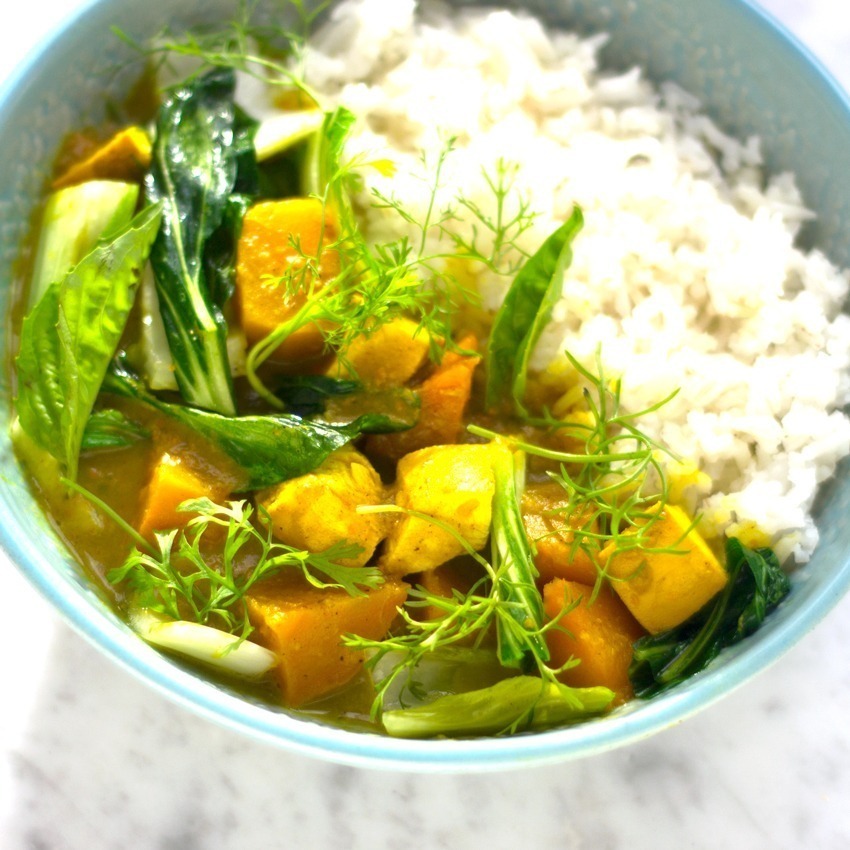 CURRY THAI CON POLLO